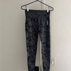 Gymshark Women's Black Patterned Leggings